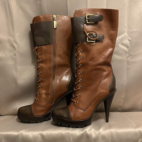 Women’s Michael Kors Cognac Lace Front Military Style High Heel Lthr. Boots Sz.7 - Picture 5 of 13